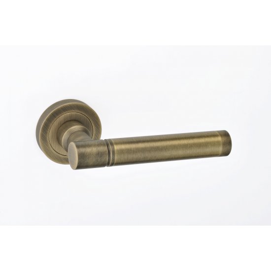 Best Πόμολο πόρτας 04 Brass Ζεύγος Ροζέτα Αντικέ 